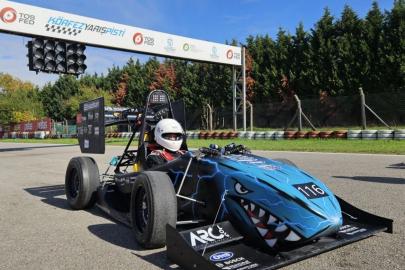 Uludağ Üniversitesi, ilk elektrikli formula aracını OTTOSEM Zirvesi’nde tanıtacak