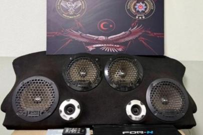 Uyanıklık yapıp kıyafet değiştirmeleri işe yaramadı, kıskıvrak yakalandılar