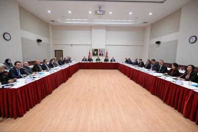 Vali Aktaş açıkladı: "Enkazdan kurtarılan Dilara yoğun bakımdan çıktı"