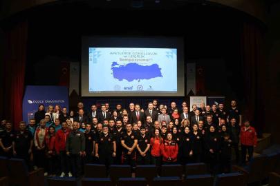 Vali Aslan "Gönüllülük sorumluluktur"