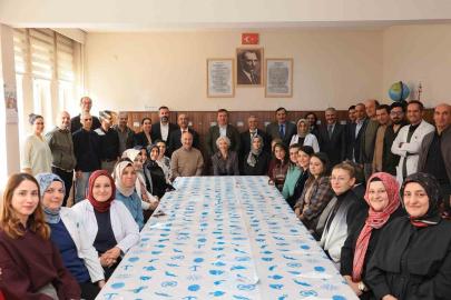 Vali Aydoğdu: "Eğitimin gücü öğretmenlerimizin emeğiyle yükseliyor"