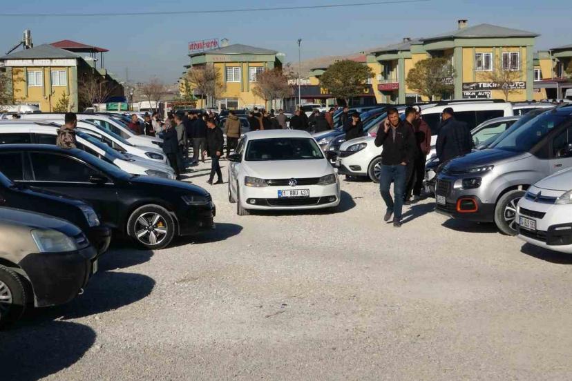 Van açık oto pazarında fiyatlar Türkiye ortalamasının üzerinde