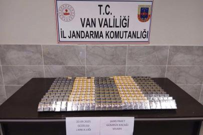 Van’da kaçak sigara ve malzeme ele geçirildi