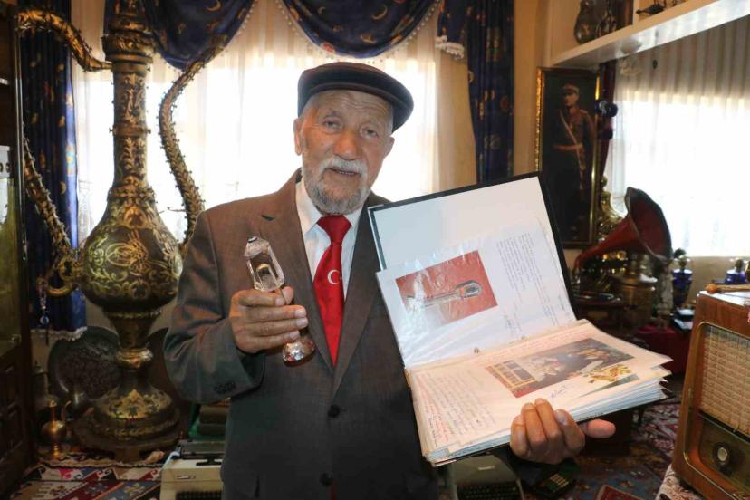 Vefat eden eşinin saçlarını saklıyordu, tedavi gördüğü hastanede hayatını kaybetti