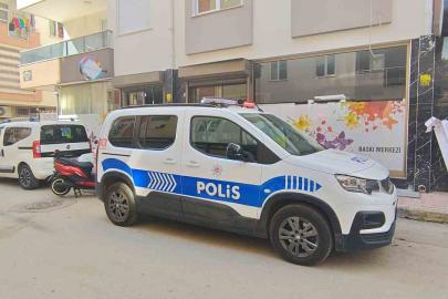 Yalnız yaşayan yaşlı adam evinde ölü bulundu