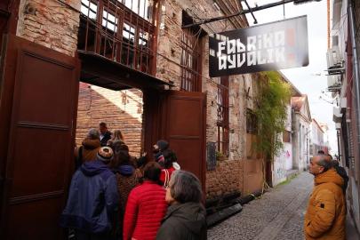 Yangında küle dönen sanatın merkezi Fabrika Ayvalık’a, AB desteği geldi