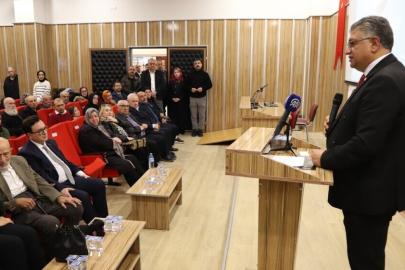 "Yaşayan İnsan Hazinesi" unvanına sahip çini sanatçısı Hamza Üstünkaya için DPÜ’de anma töreni düzenlendi