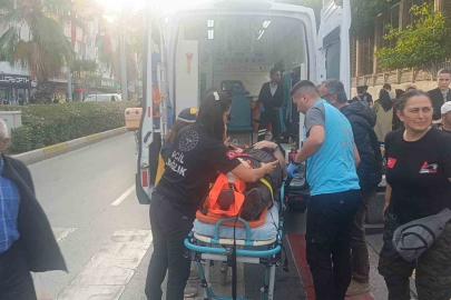 Yaya geçidindeki kadına çarpan bisikletli firar etti