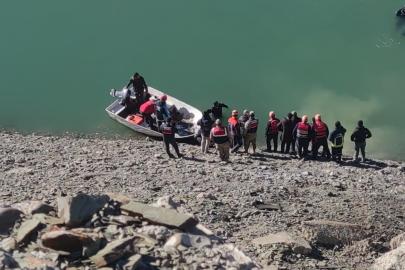 Zernek Barajı’na araç uçtu: 2 ölü