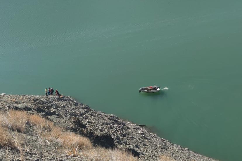 Zernek Barajı’na araç uçtu, arama kurtarma çalışmaları başlatıldı