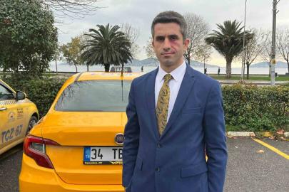 10 yıllık beyaz yaka işini bıraktı, ’kravatlı taksici’ oldu