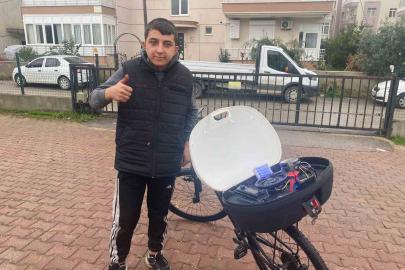 16 yaşındaki özel çocuk Bayram Efe müzik sevgisini bisikletine taşıdı