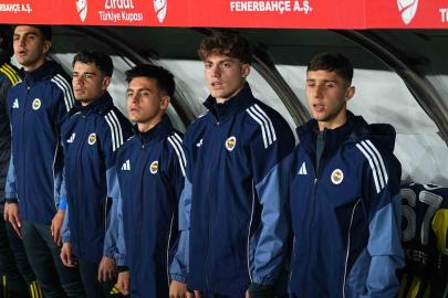 18 yaşındaki Haydar Karataş ile 16 yaşındaki Alaettin Ekici, derbide forma giydi