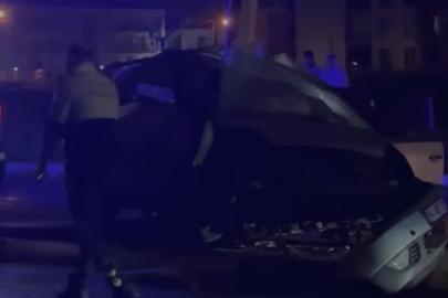 23 yaşındaki genç aydınlatma direğine çarparak yaşamını yitirdi