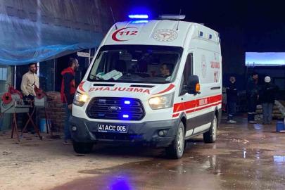 3 metre derinliğindeki boş akvaryuma düşen işçi yaralandı