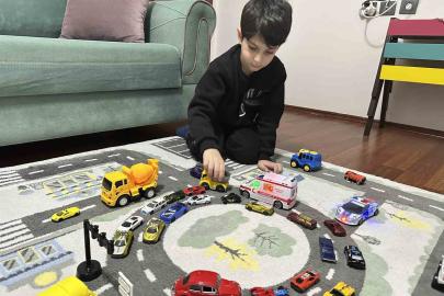 6 yaşındaki çocuktan ambulans duyarlılığı