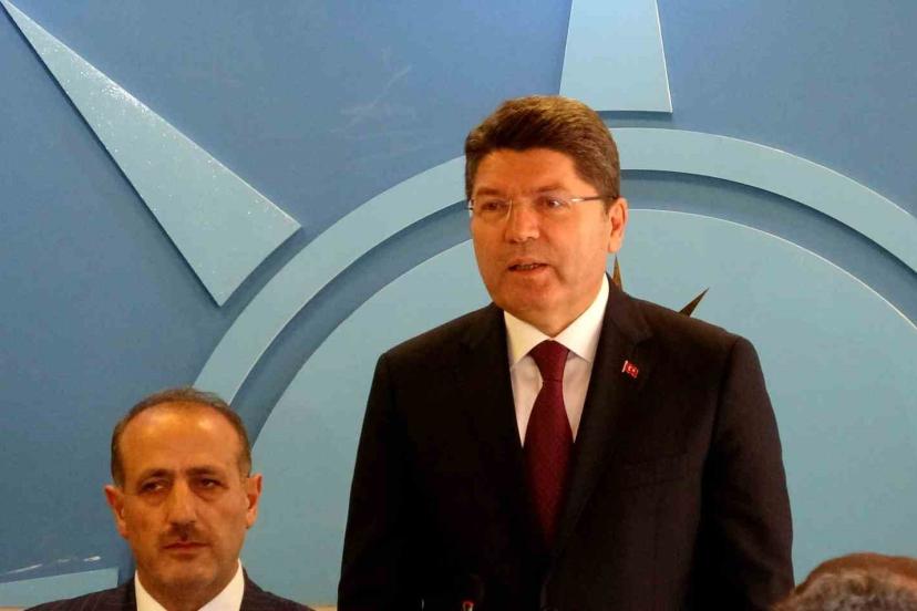 Adalet Bakanı Tunç: "Terörsüz Türkiye sürecini sabote etmek isteyenlere karşı uyanık olacağız"