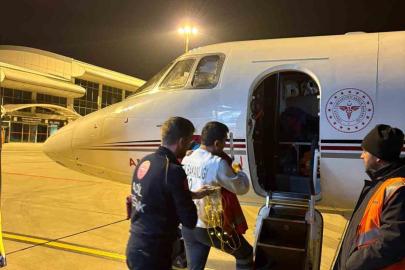 Ağrı’da karaciğer yetmezliği gelişen çocuk uçak ambulansla Ankara’ya sevk edildi