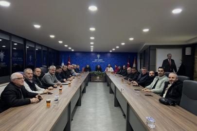 AK Parti Bilecik’te haftalık il yönetim kurulu toplantısı yapıldı