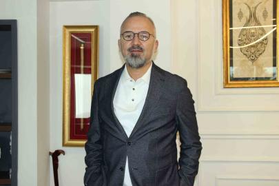 AK Partili Yıldız’dan İzmir Şehir Tiyatroları eleştirisi: "Bir oyuna 4 milyon lirayı aşan harcama yapıldı"