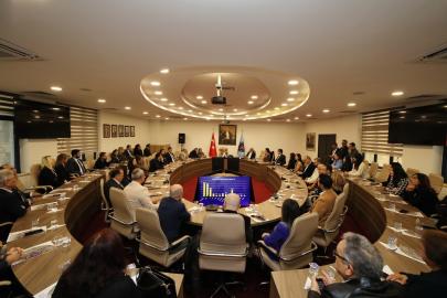 Akdeniz Üniversitesi’nde başarılı akademisyenler ödüllendirildi