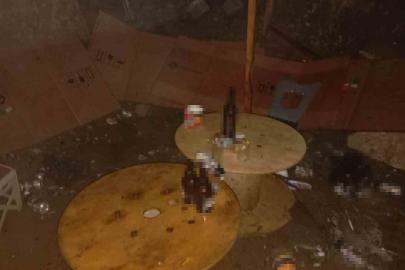 Alkoliklerin mesken tuttuğu baraka alev alev yandı