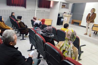 Altıntaş’ta YKS başarısını artırmaya yönelik veli toplantısı