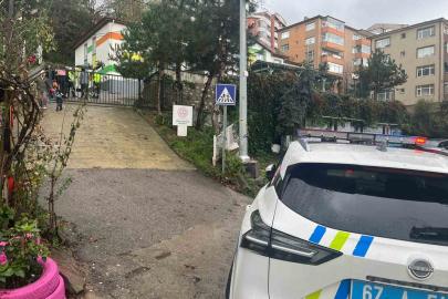 Anaokulu önünde kayan kamyonet 4 yaşındaki çocuğun ölümüne yol açtı