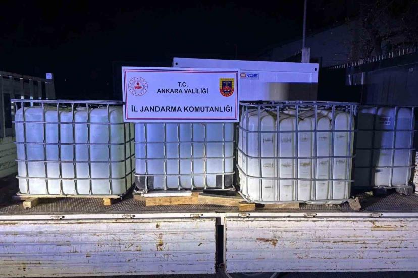 Ankara’da yasa dışı etil alkol ticareti yapan 2 kişi gözaltına alındı