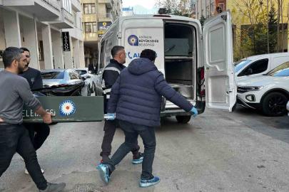 Antalya’da yaşlı kadın evinde ölü bulundu