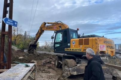 Ayancık’ta altyapı ve üstyapı çalışmaları hız kazandı