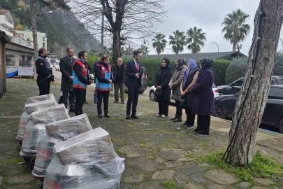 Ayancık’ta kadın üreticilere makine desteği