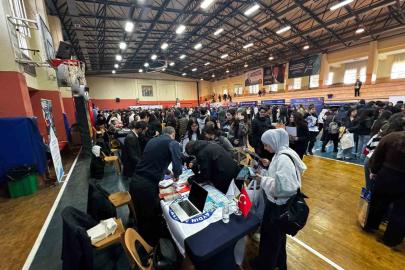 Aydın Yükseköğretim Tanıtım Günleri yoğun katılımla başladı