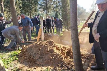 Aydın’da minarelerden yarım asır boyunca sesi yankılanan Hafız Güngör hayatını kaybetti