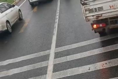 Ayvalık’ta polisten kaçan sürücü kovalamacada kıskıvrak yakalandı