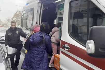 Balkona dökülen soba külü yangına neden oldu: 4 kişi dumandan etkilendi