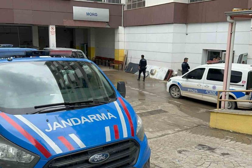 Balkondan düşen yaşlı adam hayatını kaybetti