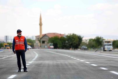 Başkan Çolakbayrakdar: "Şehrimizin ulaşımını geleceğe taşıyan devasa bir eser kazandırdık"
