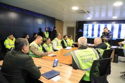 Başkan Şerifoğulları, karla mücadele çalışmalarını inceledi