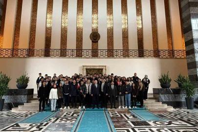 Başkan Yılmaz, gençleri başkentte karşıladı