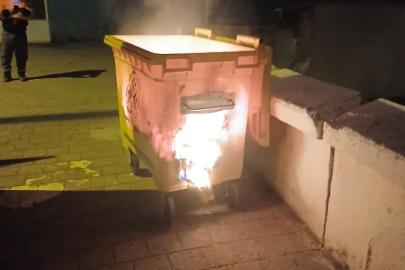 Başkan Zencirci uyarmıştı, bu kez çöp konteynerini ateşe verdiler