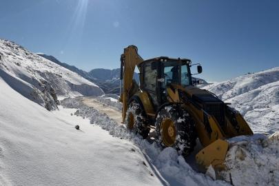 Batman’da kar yağışı ulaşımı aksattı