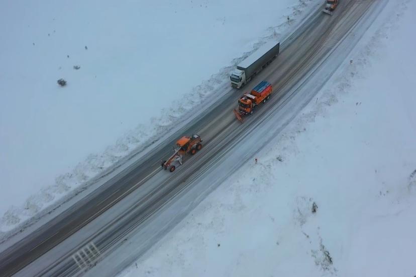 Bayburt ve Erzincan’ın yüksek kesimlerinde kar yağışı etkili oldu