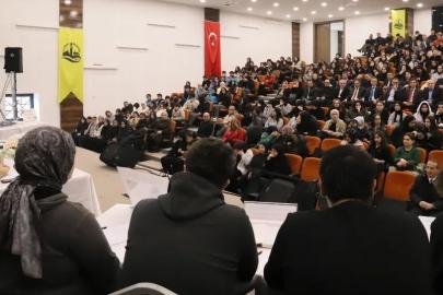 Bayburt’ta ‘Liseler Arası Münazara Yarışması’ düzenlendi