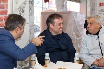 Bilecik Valisi Faik Oktay Sözer bu ilginç hikayeyi gülerek dinledi