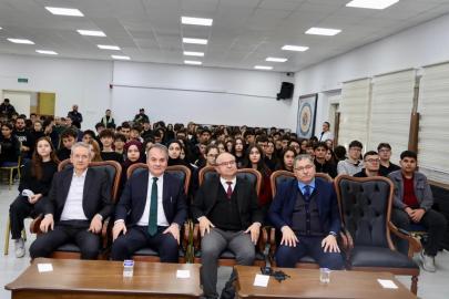 Bilecik’te Fen Lisesinde kariyer günlerine yoğun ilgi