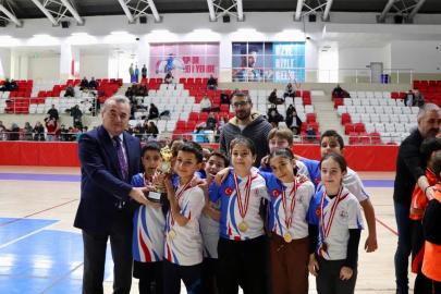 Bilecik’te okul sporları ve geleneksel çocuk oyunları finalleri tamamlandı