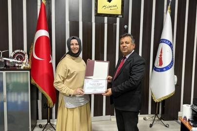 Bilgili öğrencilerle kariyer söyleşisinde bir araya geldi