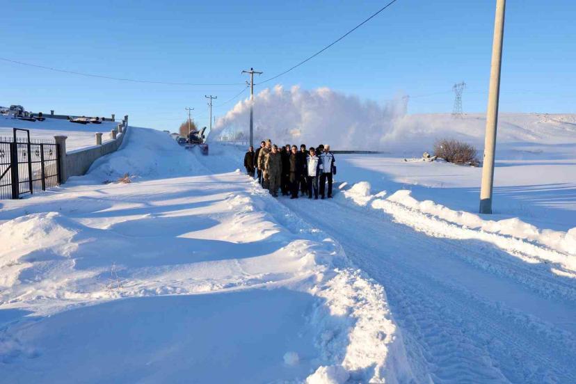 Bitlis’te karla mücadele çalışmaları aralıksız devam ediyor
