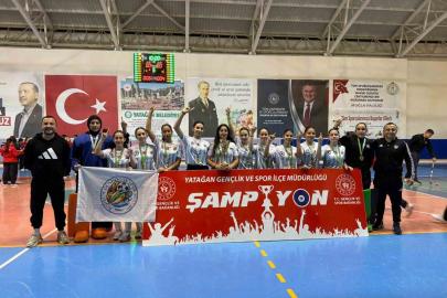 Bodrum Gündoğan hokey takımı birinci lige yükseldi